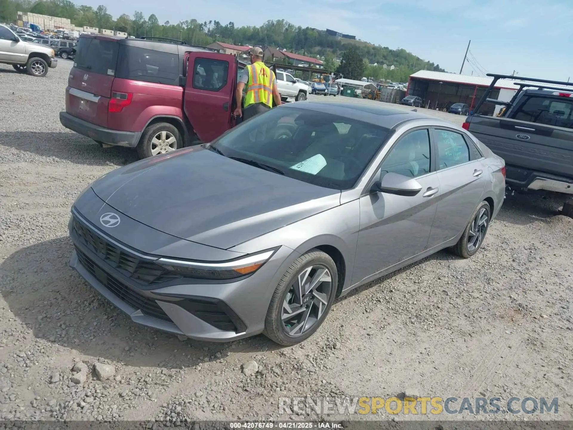 2 Photograph of a damaged car KMHLN4DJ0RU118270 HYUNDAI ELANTRA HYBRID 2024