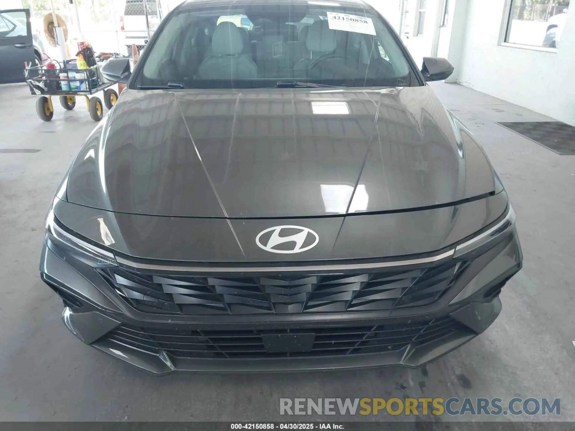 12 Photograph of a damaged car KMHLN4DJ2RU107190 HYUNDAI ELANTRA HYBRID 2024