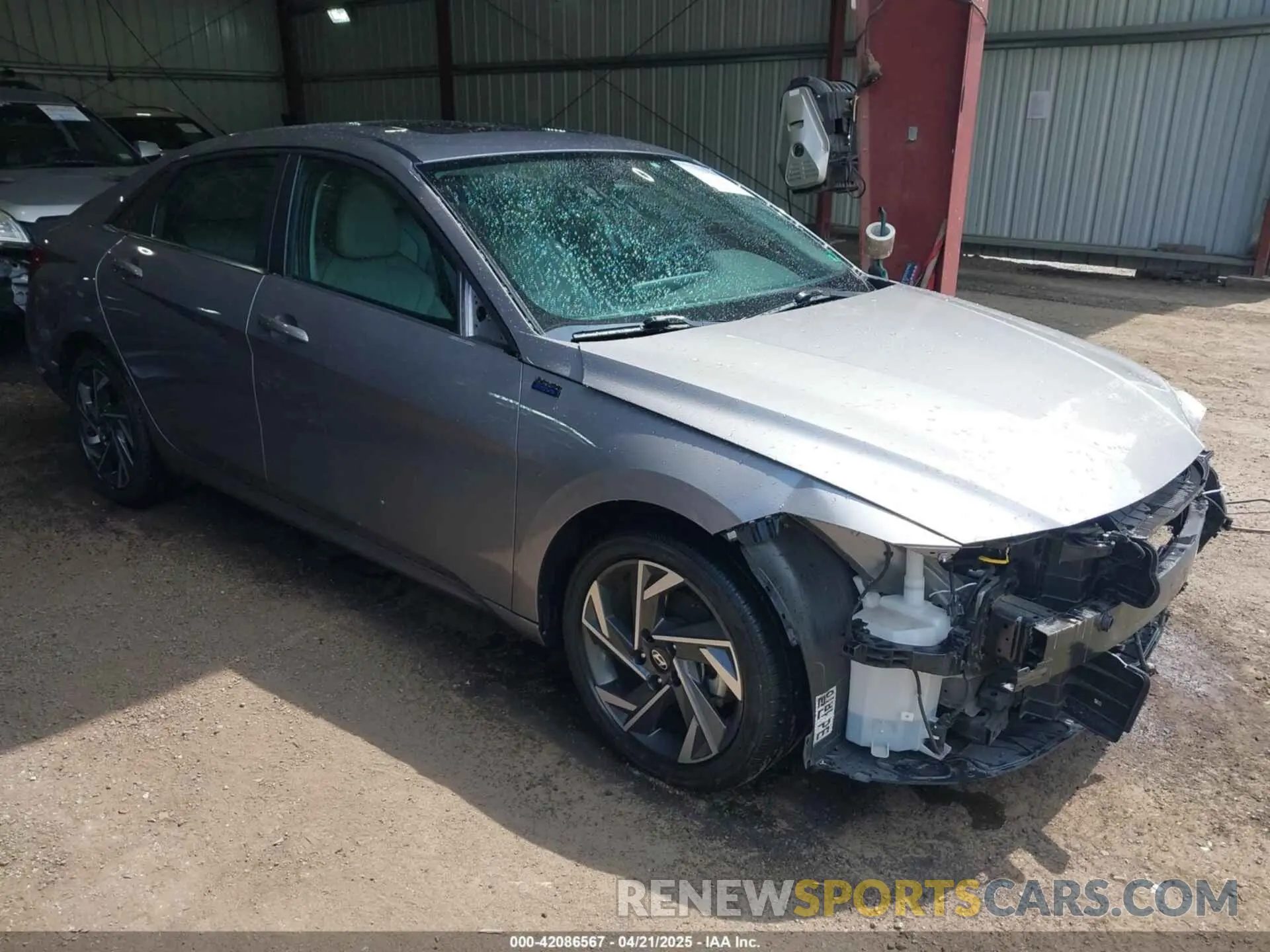 1 Фотография поврежденного автомобиля KMHLN4DJ4RU097410 HYUNDAI ELANTRA HYBRID 2024