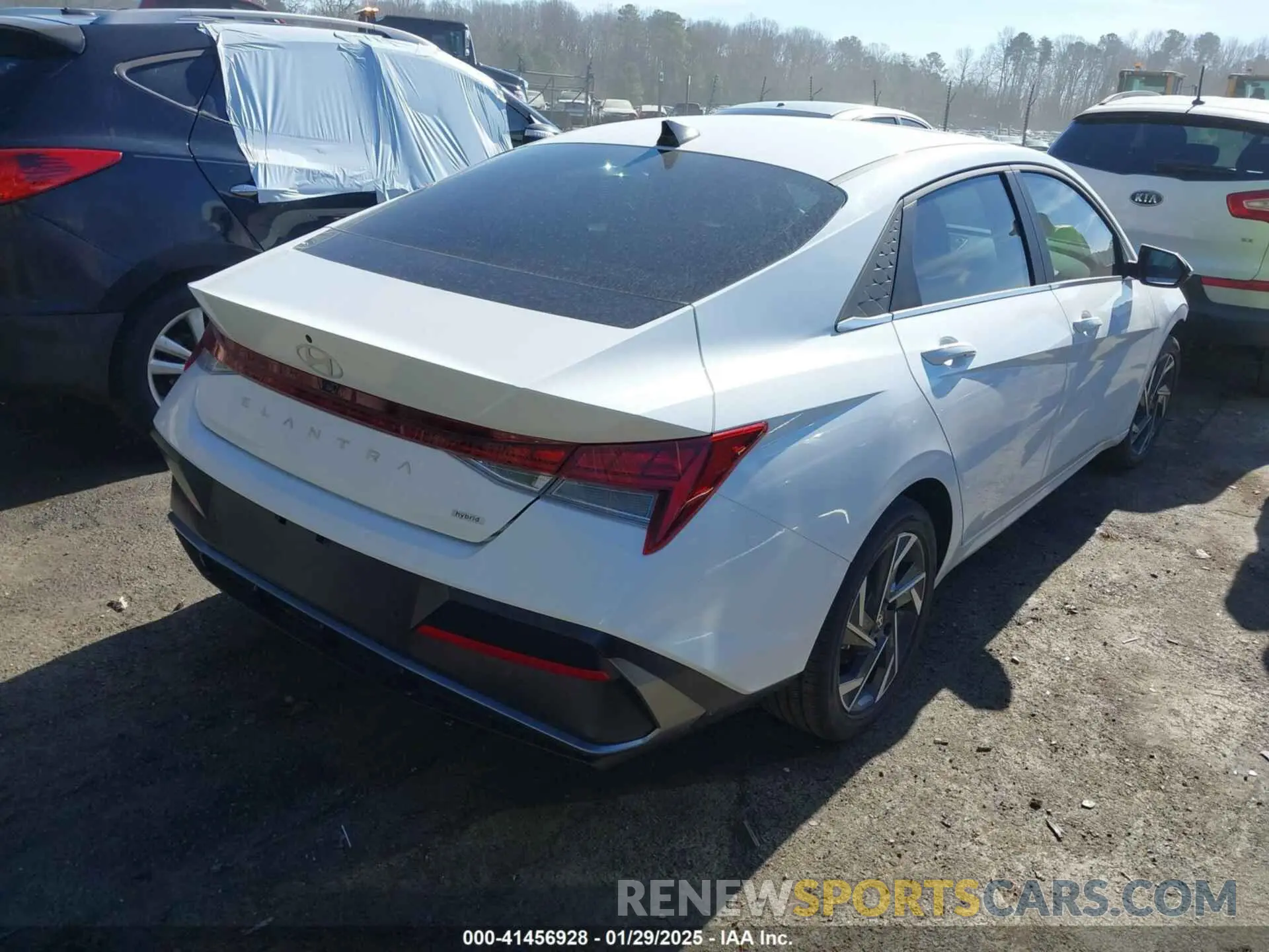 4 Photograph of a damaged car KMHLN4DJXRU118602 HYUNDAI ELANTRA HYBRID 2024