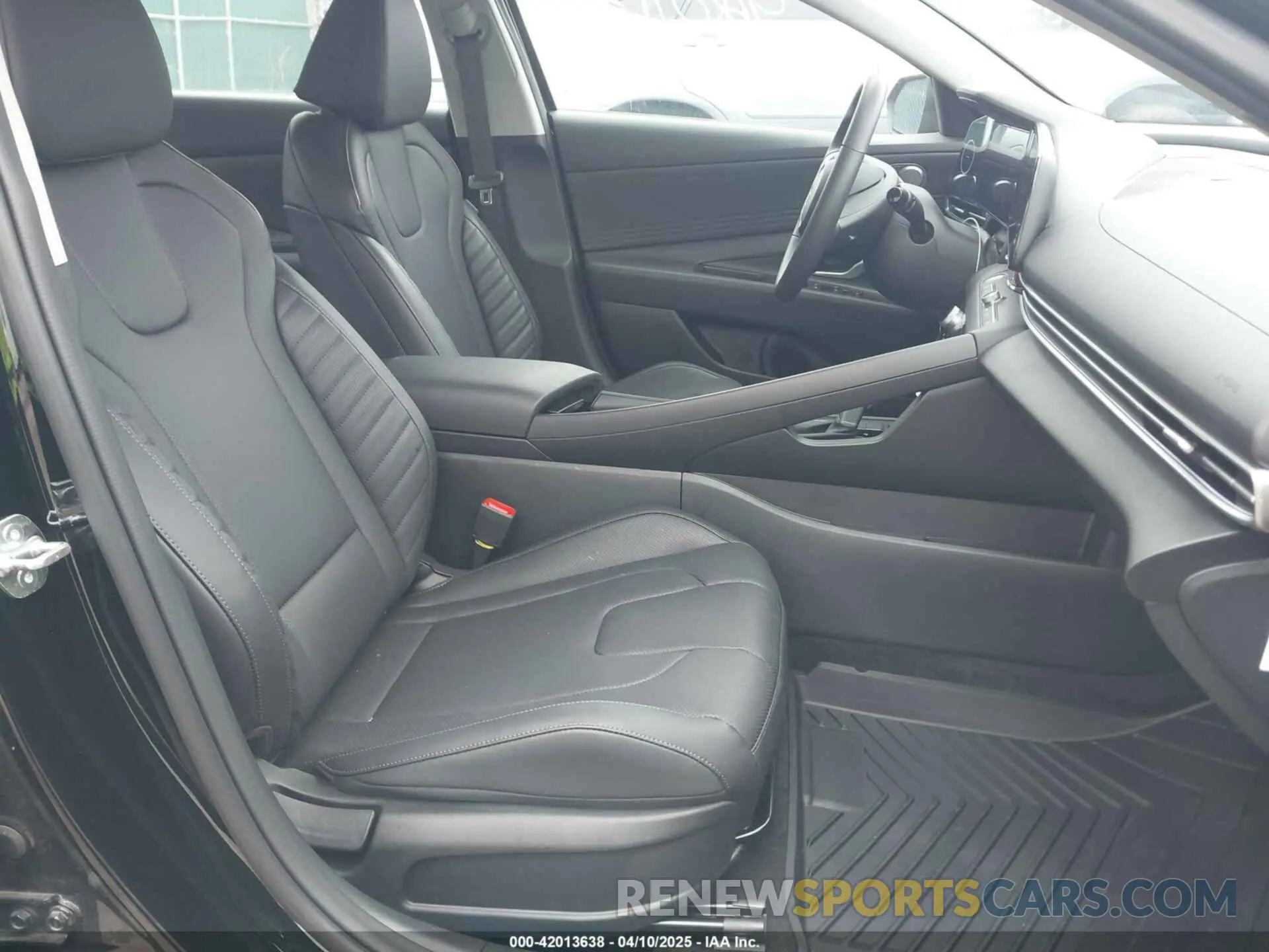 5 Фотография поврежденного автомобиля KMHLN4DJ1SU124424 HYUNDAI ELANTRA HYBRID 2025