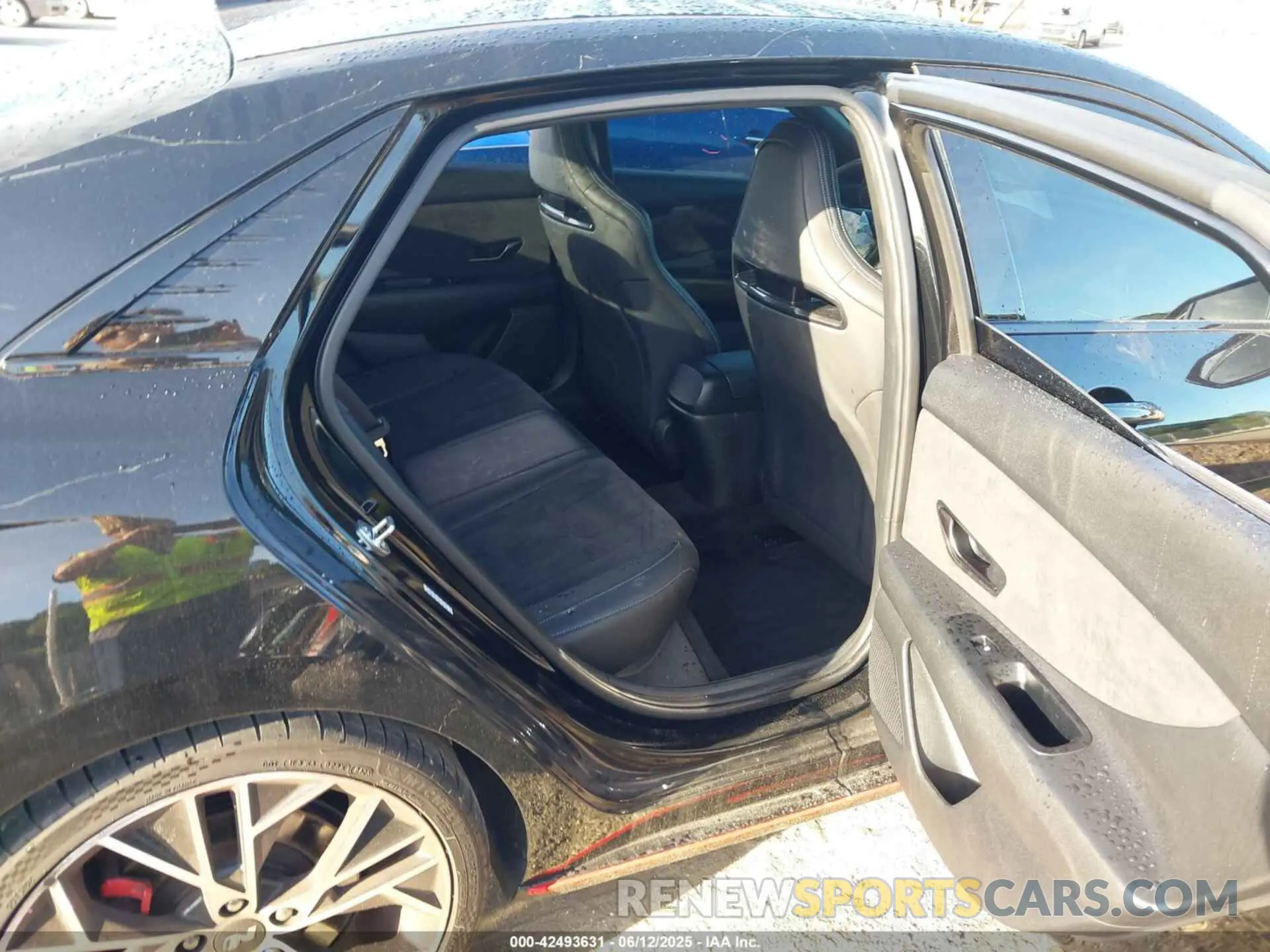 8 Photograph of a damaged car KMHLW4AK1PU016502 HYUNDAI ELANTRA N 2023