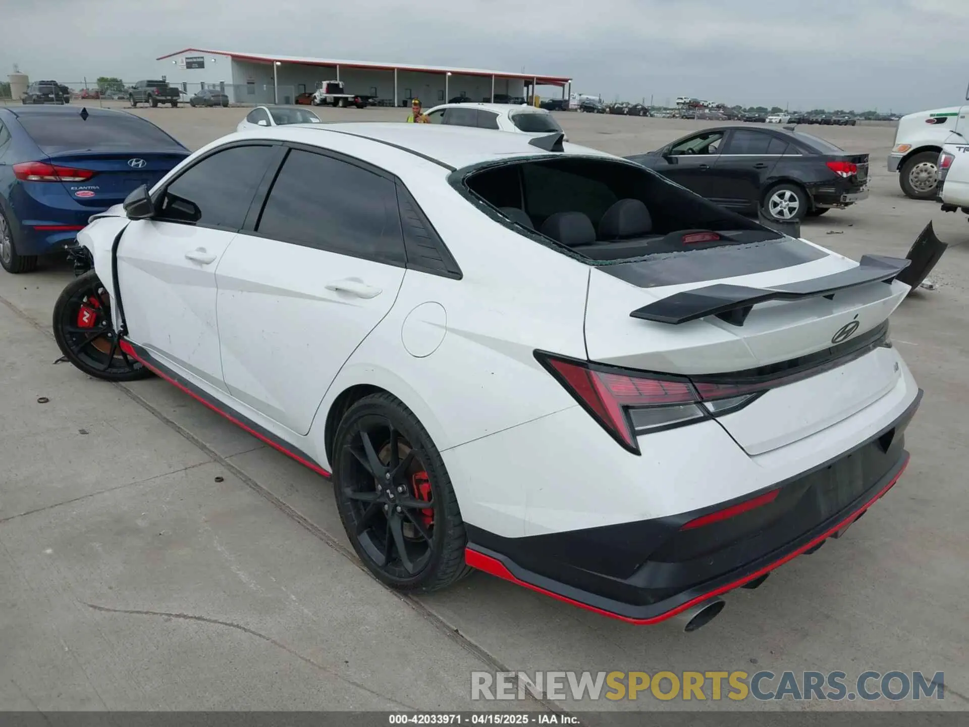 3 Фотография поврежденного автомобиля KMHLW4DK1SU023406 HYUNDAI ELANTRA N 2025