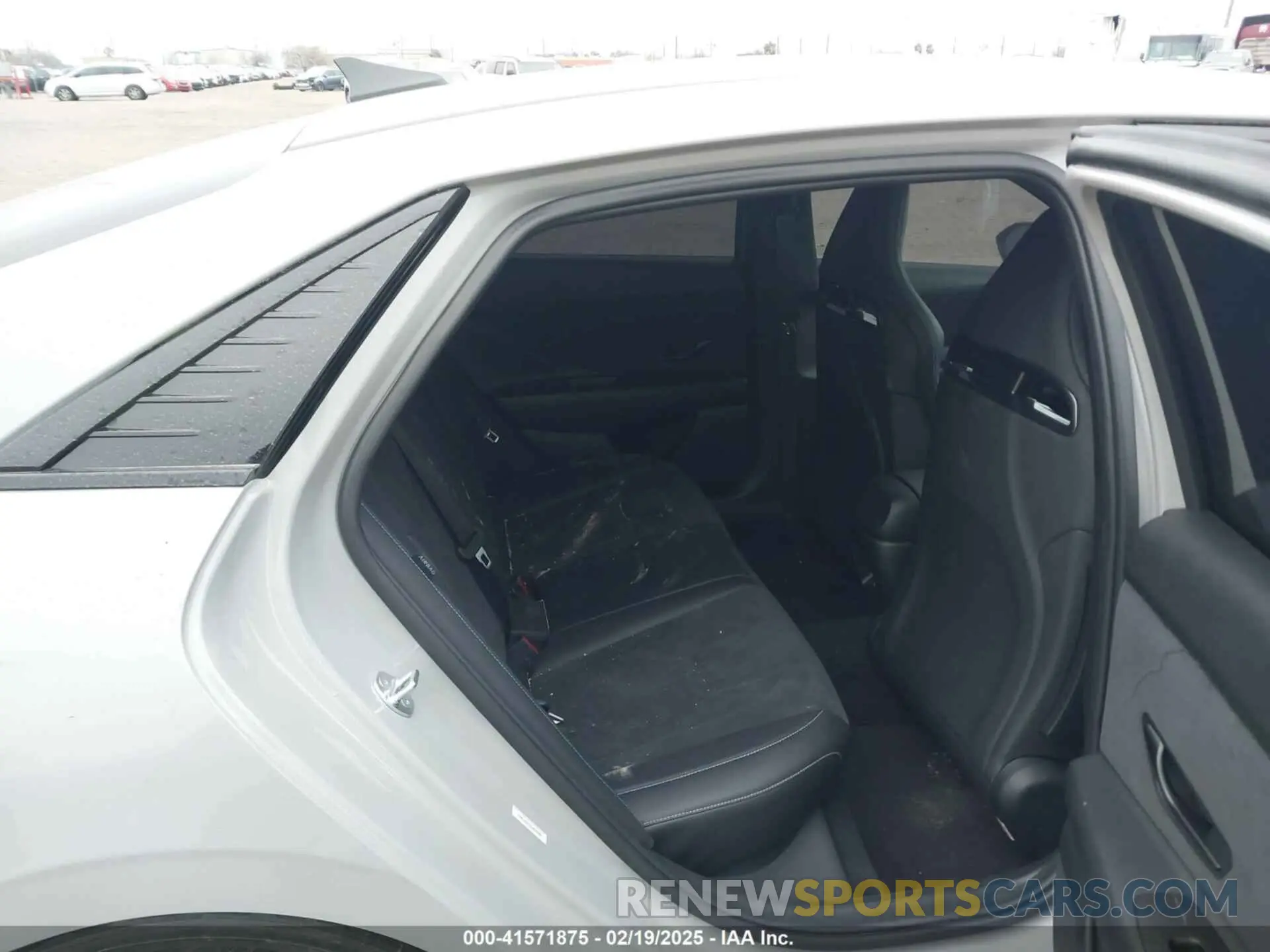 8 Photograph of a damaged car KMHLW4DK5SU024929 HYUNDAI ELANTRA N 2025