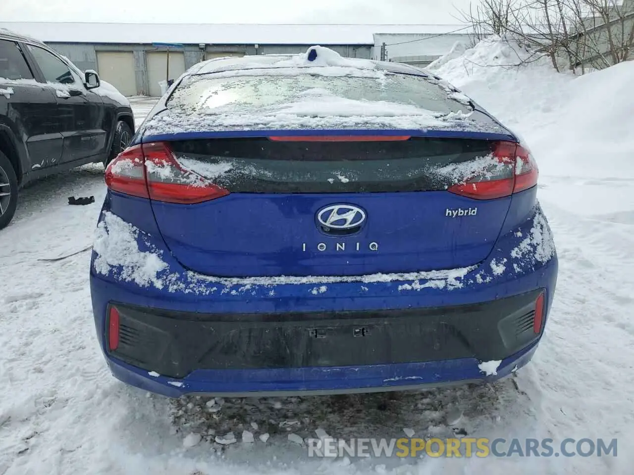 6 Photograph of a damaged car KMHC05LC6KU129688 HYUNDAI IONIQ 2019