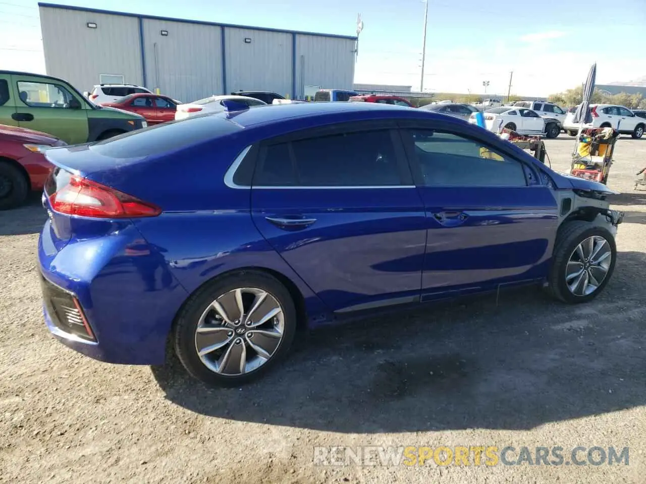 3 Фотография поврежденного автомобиля KMHC05LCXKU127748 HYUNDAI IONIQ 2019