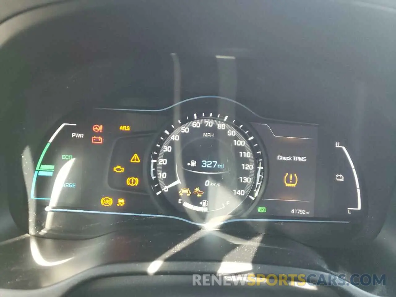 9 Фотография поврежденного автомобиля KMHC05LCXKU127748 HYUNDAI IONIQ 2019