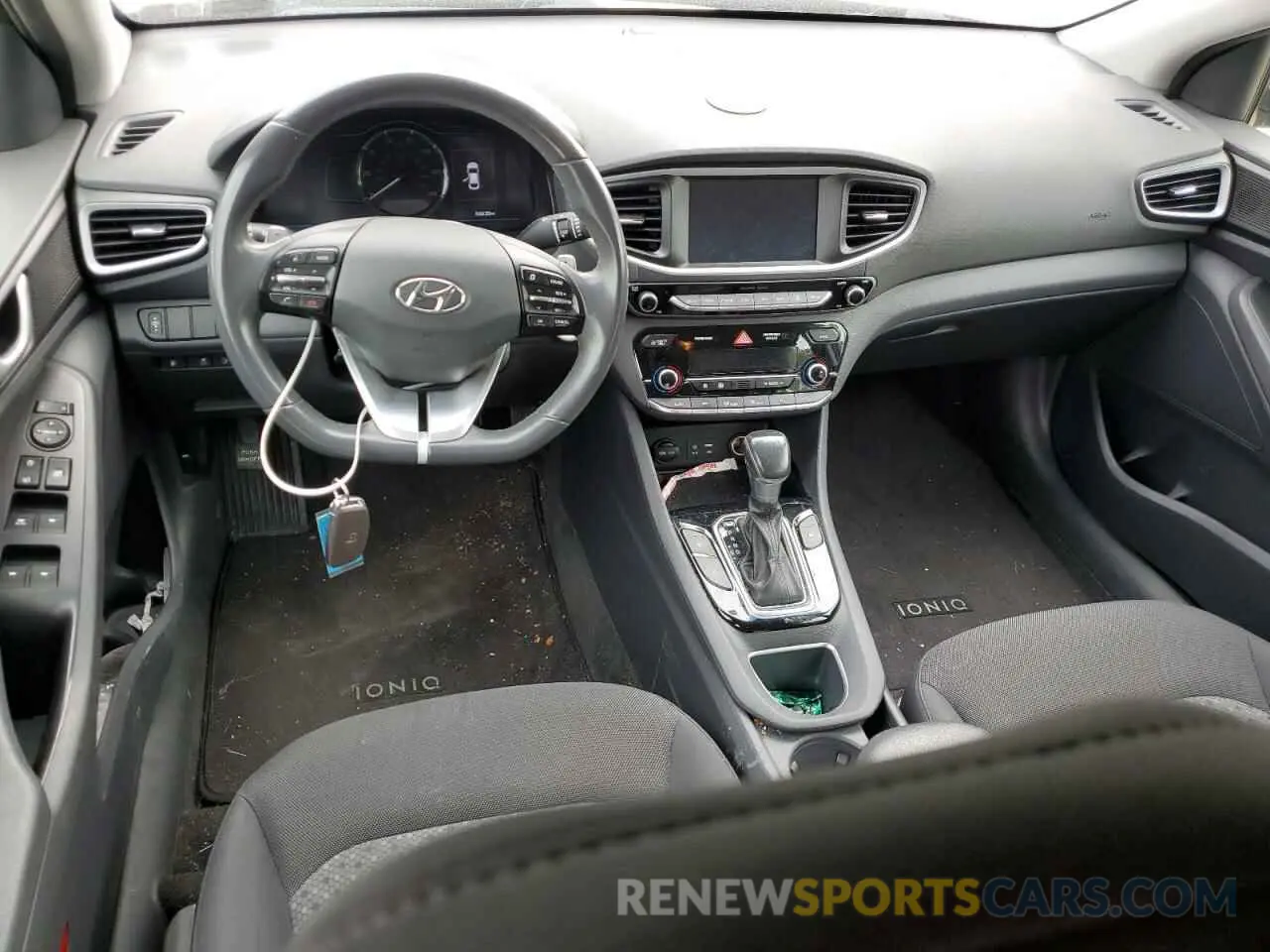 8 Фотография поврежденного автомобиля KMHC65LD5KU159546 HYUNDAI IONIQ 2019