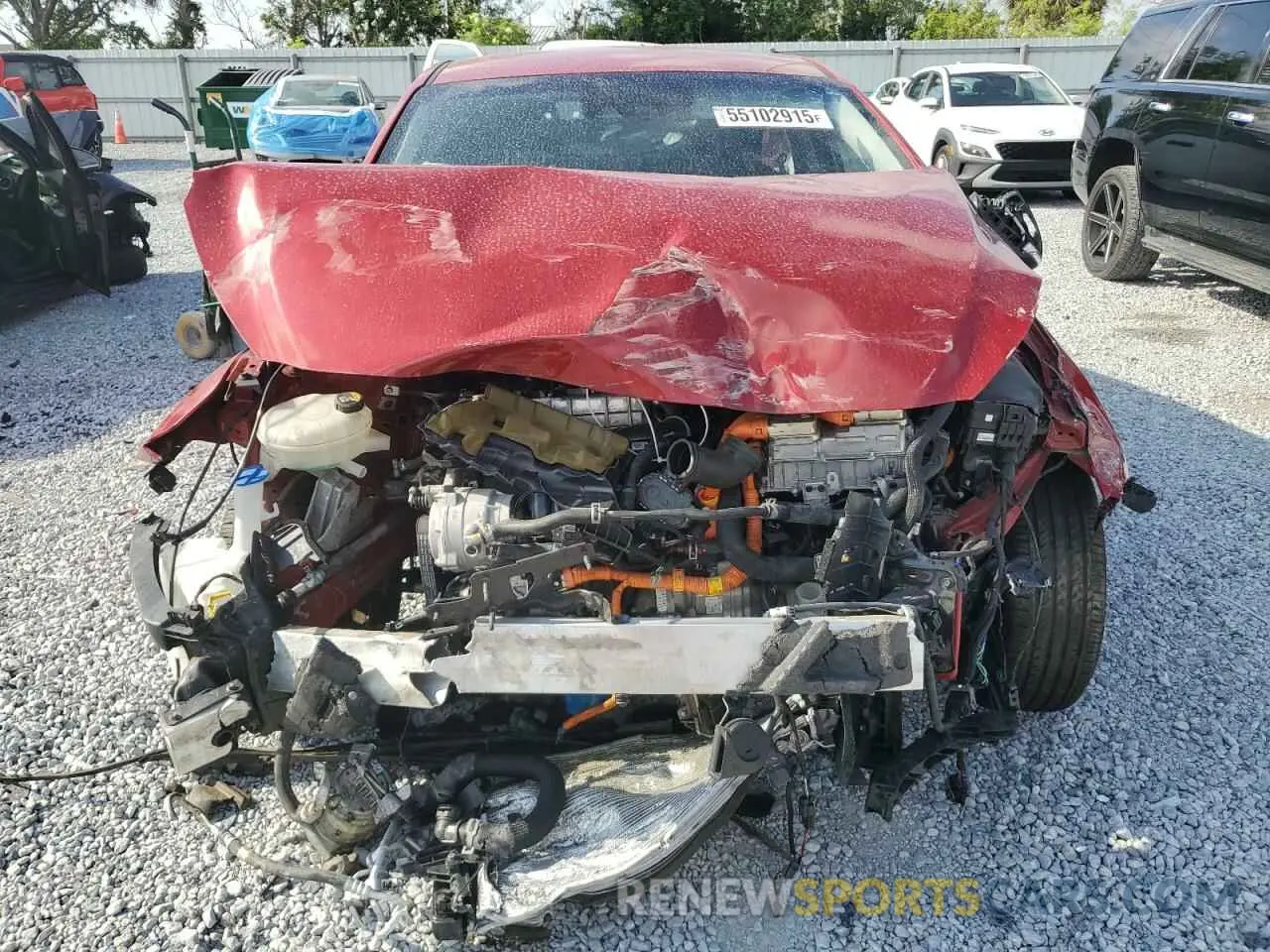 5 Photograph of a damaged car KMHC75LC1KU105732 HYUNDAI IONIQ 2019