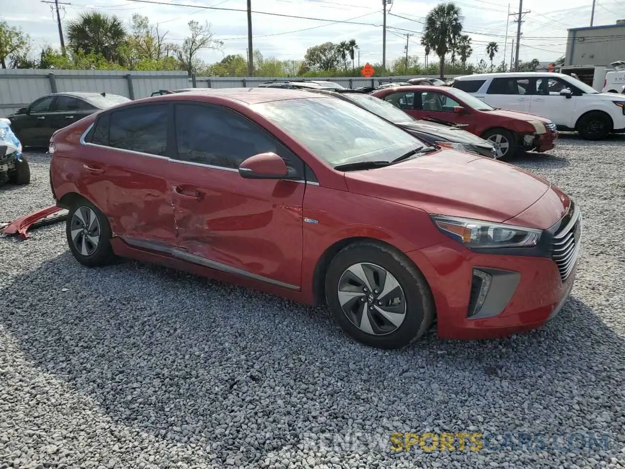 4 Фотография поврежденного автомобиля KMHC75LC2KU126332 HYUNDAI IONIQ 2019