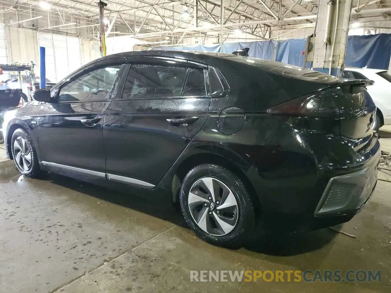 2 Photograph of a damaged car KMHC75LC5KU154075 HYUNDAI IONIQ 2019