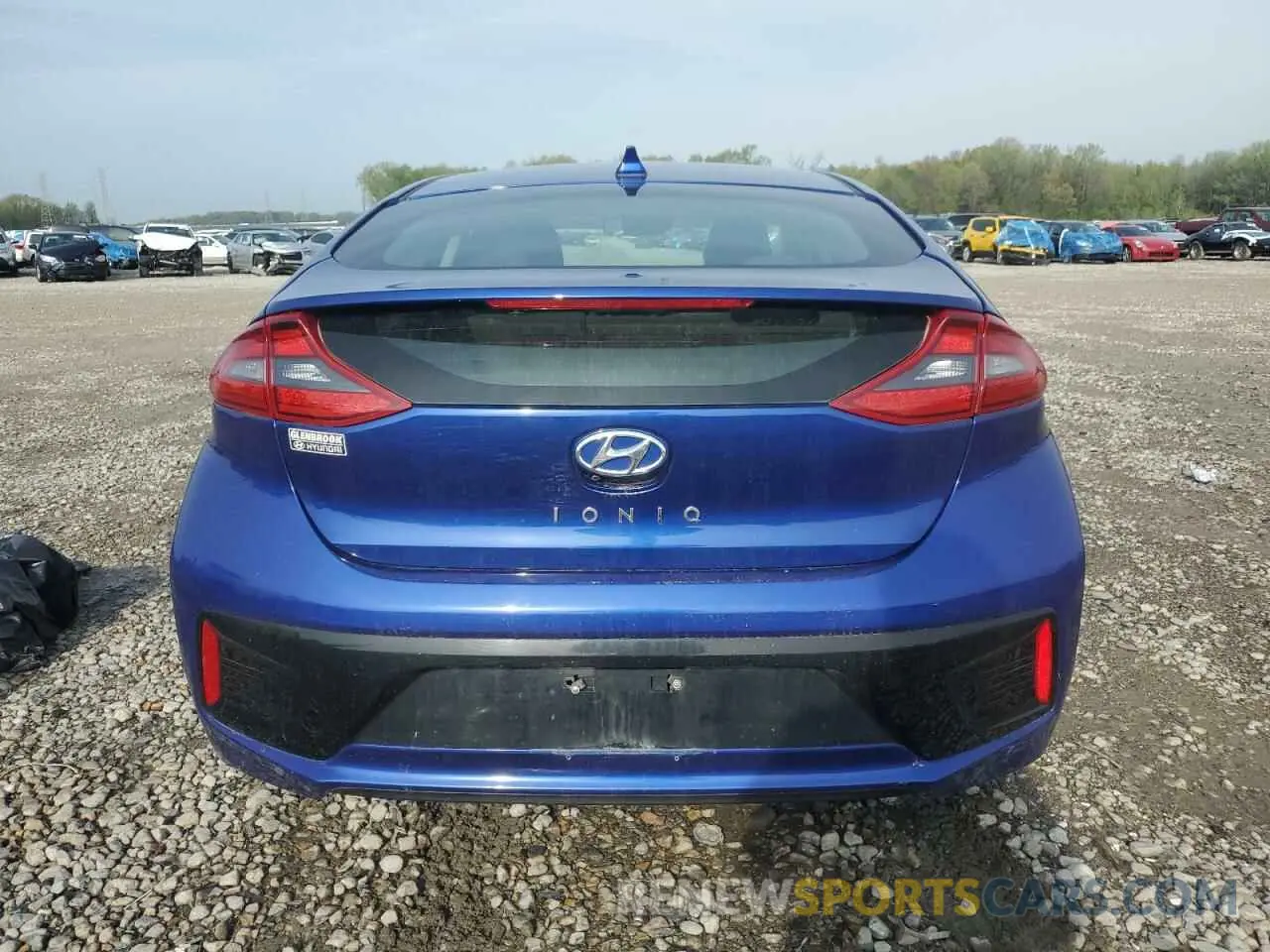 6 Photograph of a damaged car KMHC75LC6KU119044 HYUNDAI IONIQ 2019