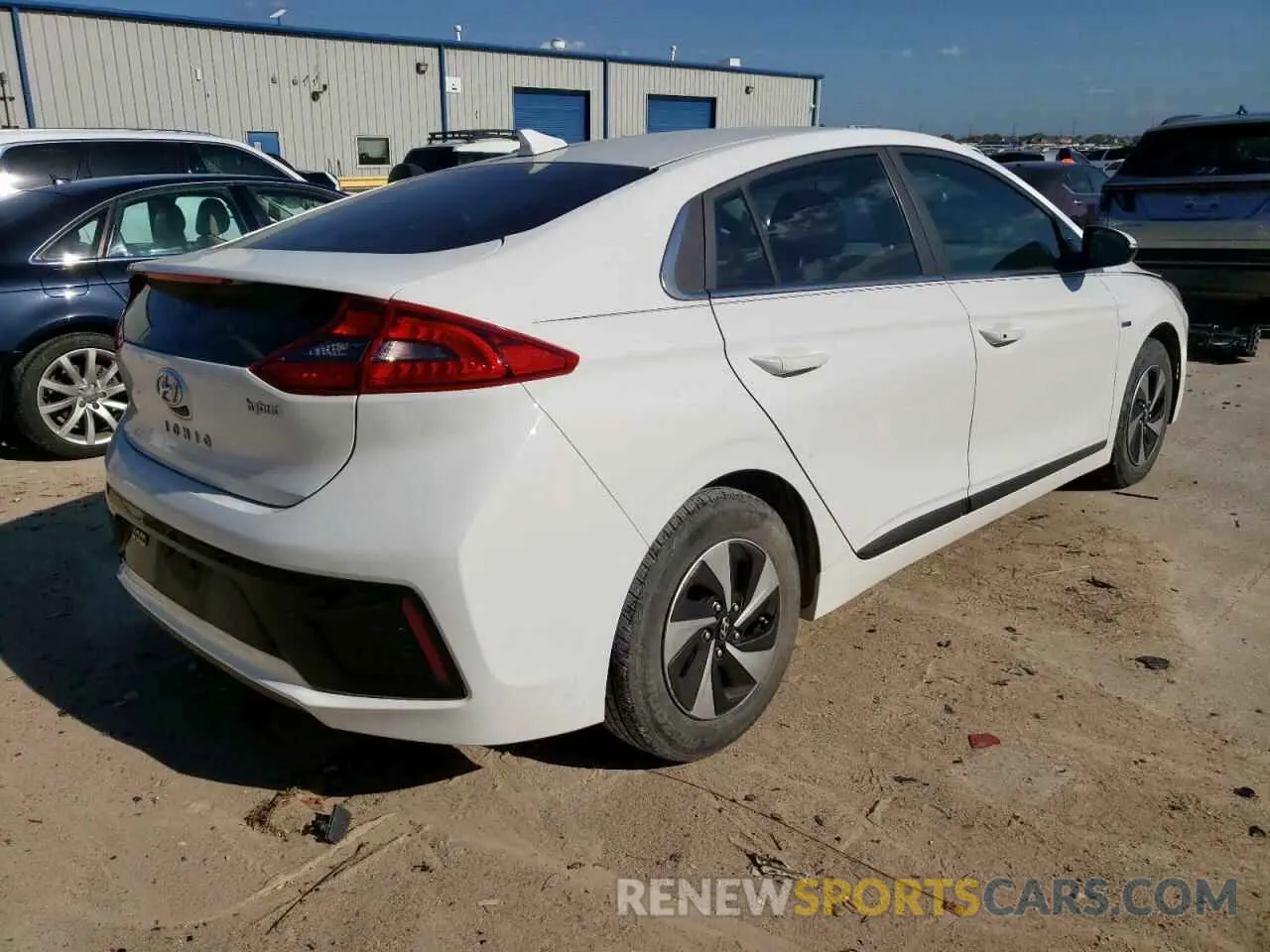 3 Photograph of a damaged car KMHC75LCXKU112520 HYUNDAI IONIQ 2019