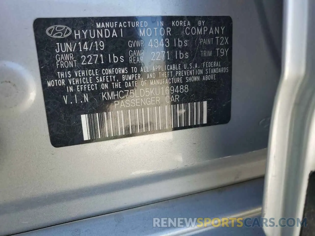 12 Photograph of a damaged car KMHC75LD5KU169488 HYUNDAI IONIQ 2019