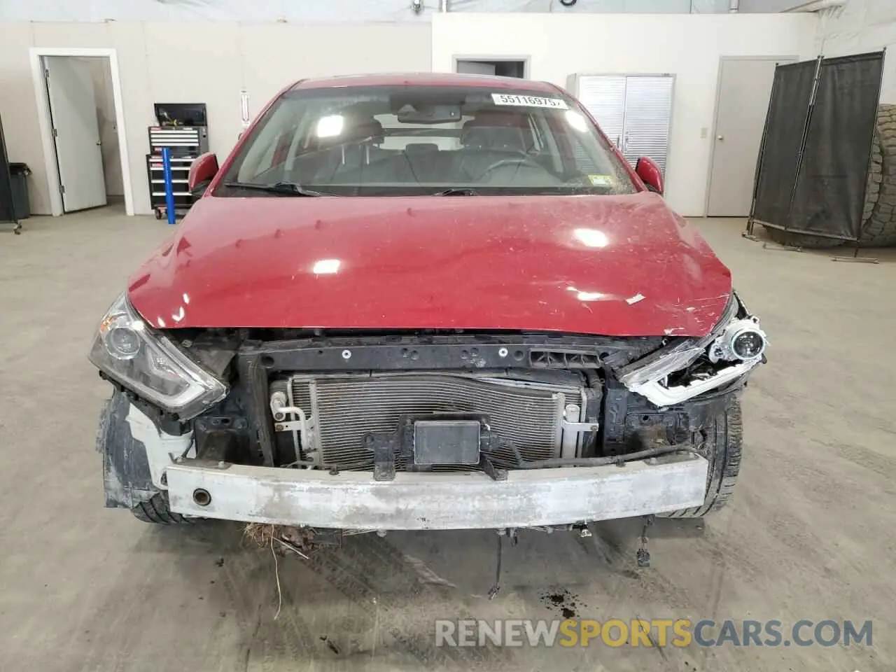 5 Фотография поврежденного автомобиля KMHC85LC8KU143066 HYUNDAI IONIQ 2019