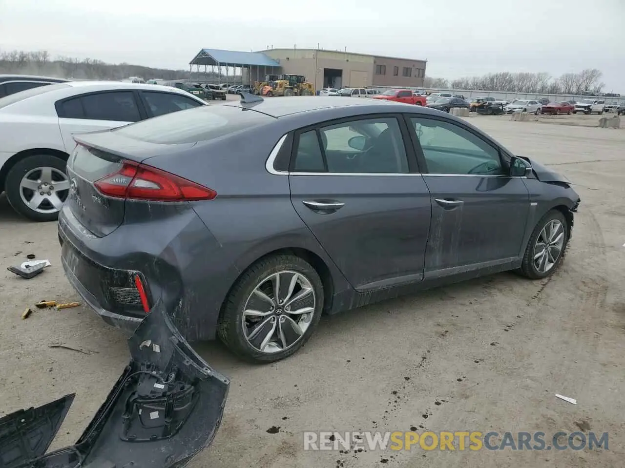 3 Photograph of a damaged car KMHC85LCXKU142629 HYUNDAI IONIQ 2019