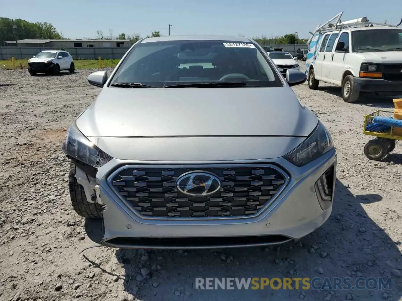 5 Photograph of a damaged car KMHC05LC3LU209838 HYUNDAI IONIQ 2020