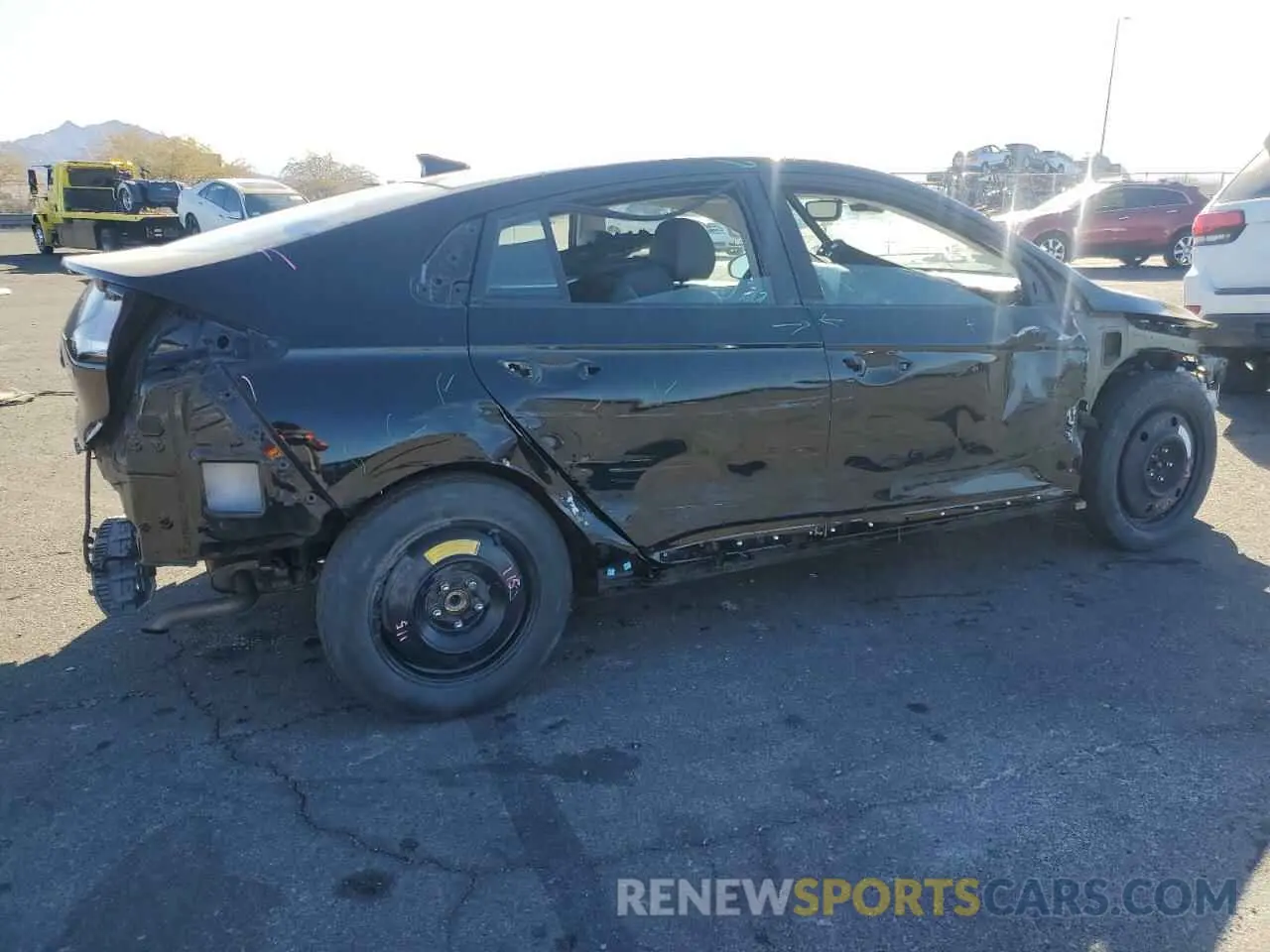 3 Фотография поврежденного автомобиля KMHC05LC6LU193781 HYUNDAI IONIQ 2020