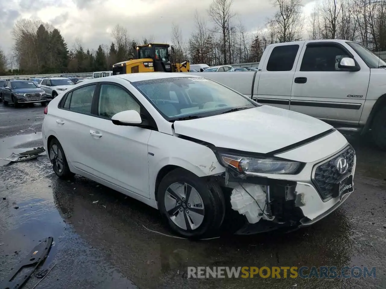4 Photograph of a damaged car KMHC65LC5LU234609 HYUNDAI IONIQ 2020