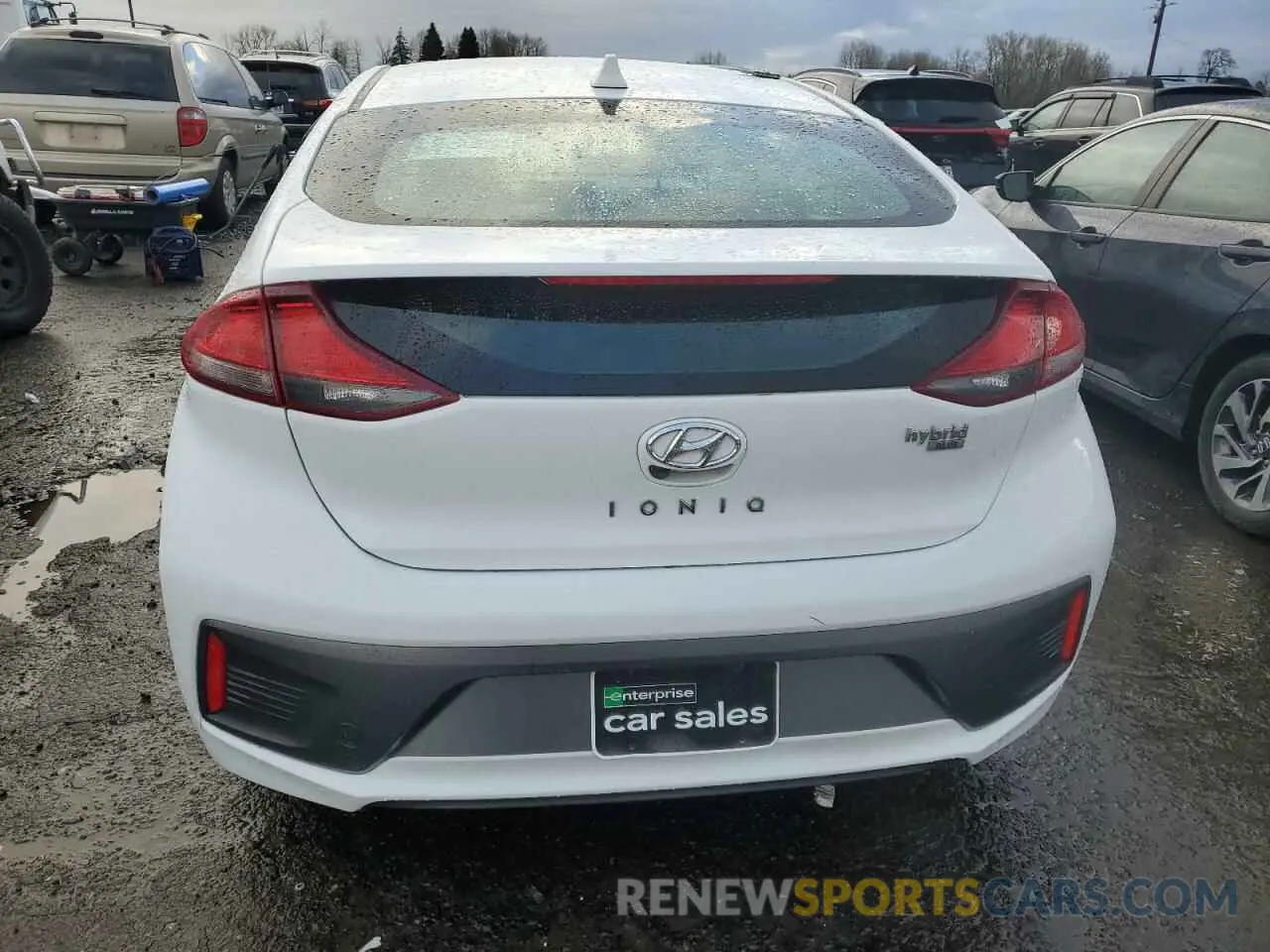 6 Photograph of a damaged car KMHC65LC5LU234609 HYUNDAI IONIQ 2020
