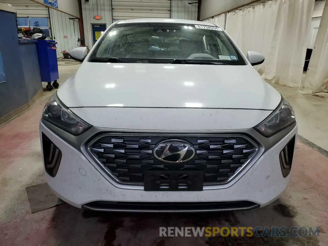 5 Фотография поврежденного автомобиля KMHC65LD0LU237765 HYUNDAI IONIQ 2020