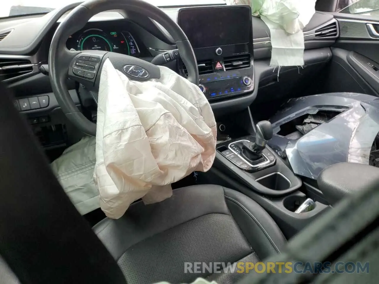 8 Photograph of a damaged car KMHC75LD7LU192580 HYUNDAI IONIQ 2020