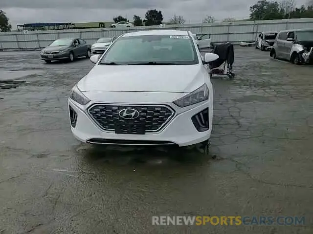 10 Photograph of a damaged car KMHC75LD8LU189686 HYUNDAI IONIQ 2020
