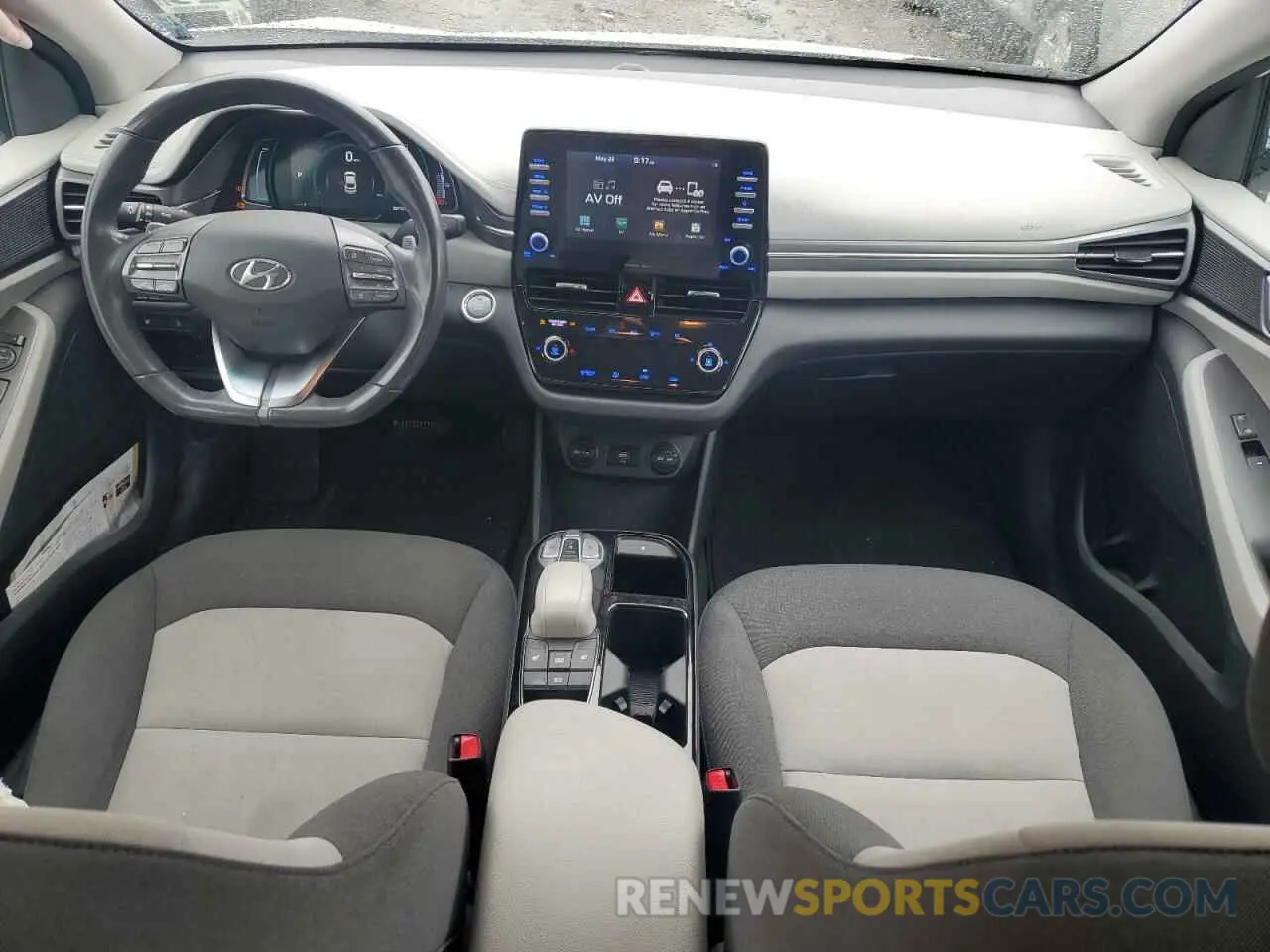 8 Photograph of a damaged car KMHC75LJ5LU060827 HYUNDAI IONIQ 2020