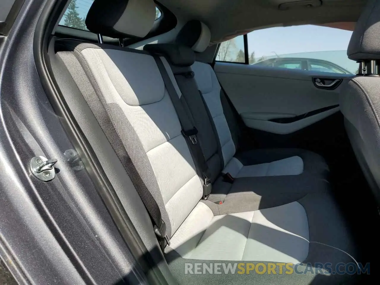 10 Фотография поврежденного автомобиля KMHC85LC4LU189530 HYUNDAI IONIQ 2020
