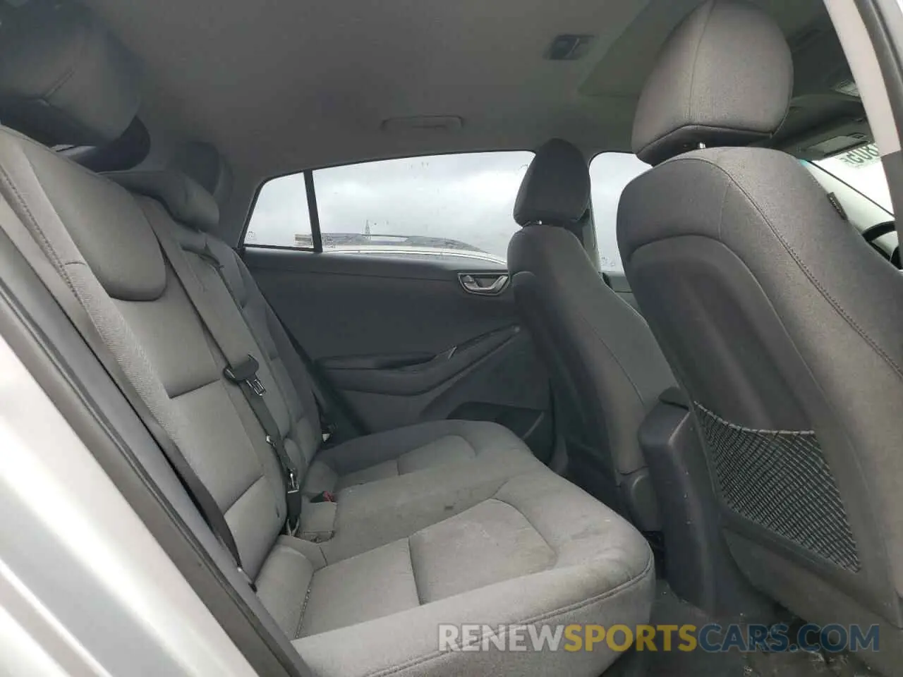 10 Фотография поврежденного автомобиля KMHC85LC7LU233956 HYUNDAI IONIQ 2020