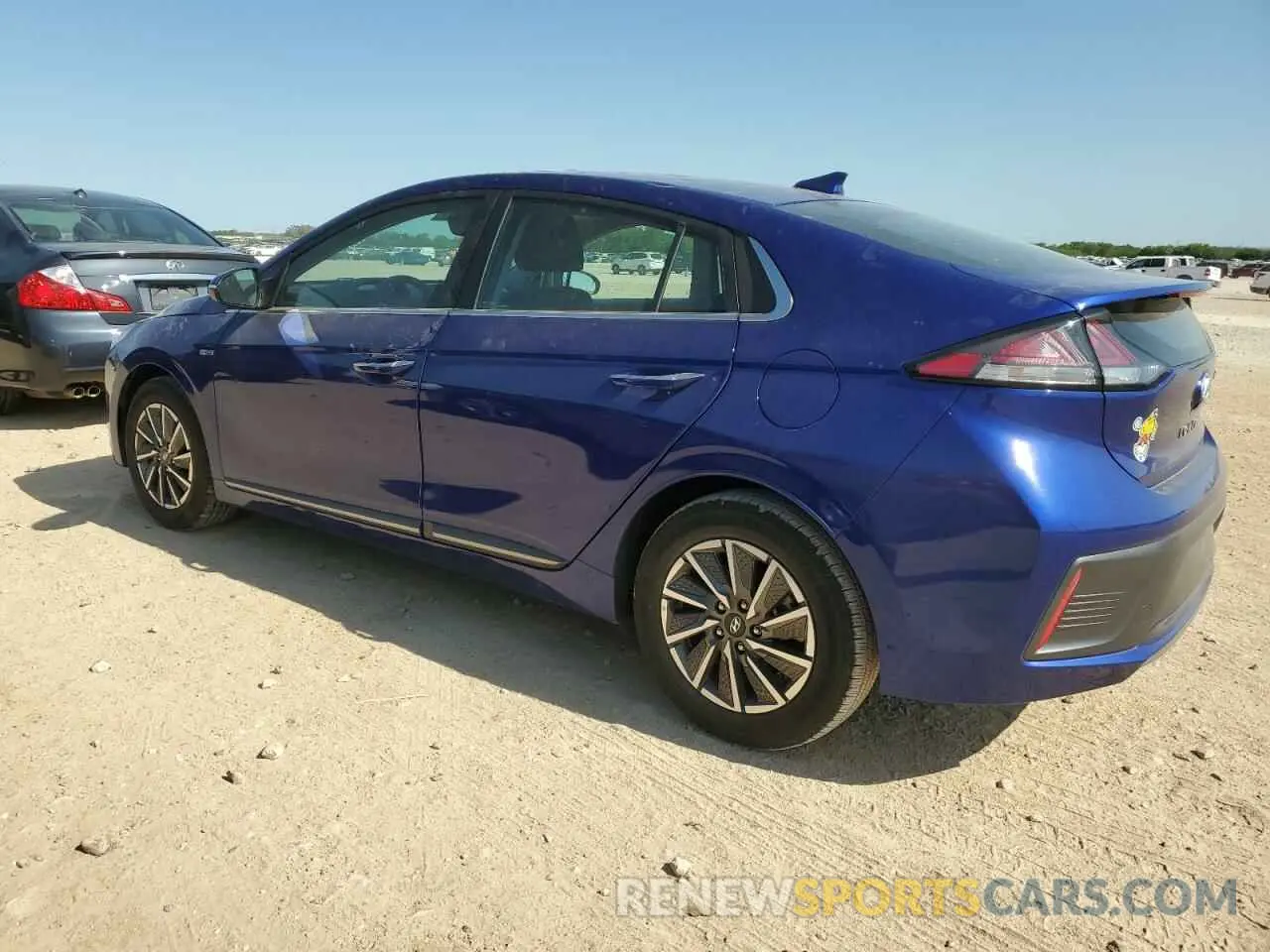 2 Фотография поврежденного автомобиля KMHC85LJ3LU071113 HYUNDAI IONIQ 2020