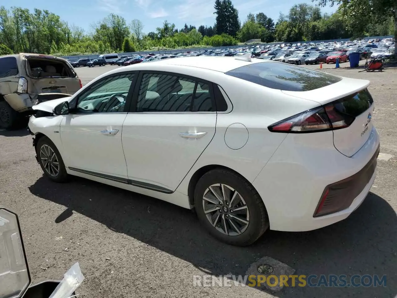 2 Photograph of a damaged car KMHC85LJ4LU061044 HYUNDAI IONIQ 2020