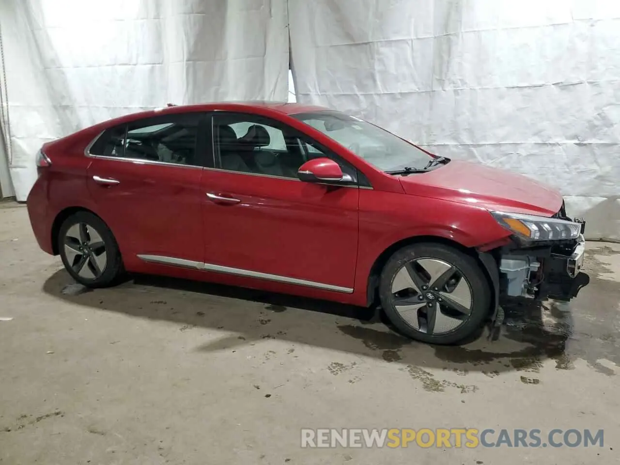 4 Photograph of a damaged car KMHC05LC6MU250403 HYUNDAI IONIQ 2021