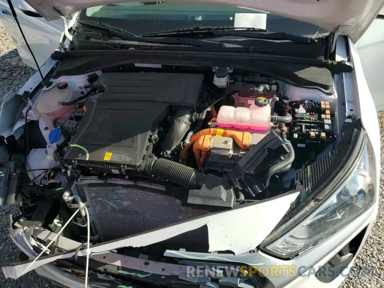 11 Фотография поврежденного автомобиля KMHC65LC0MU246376 HYUNDAI IONIQ 2021