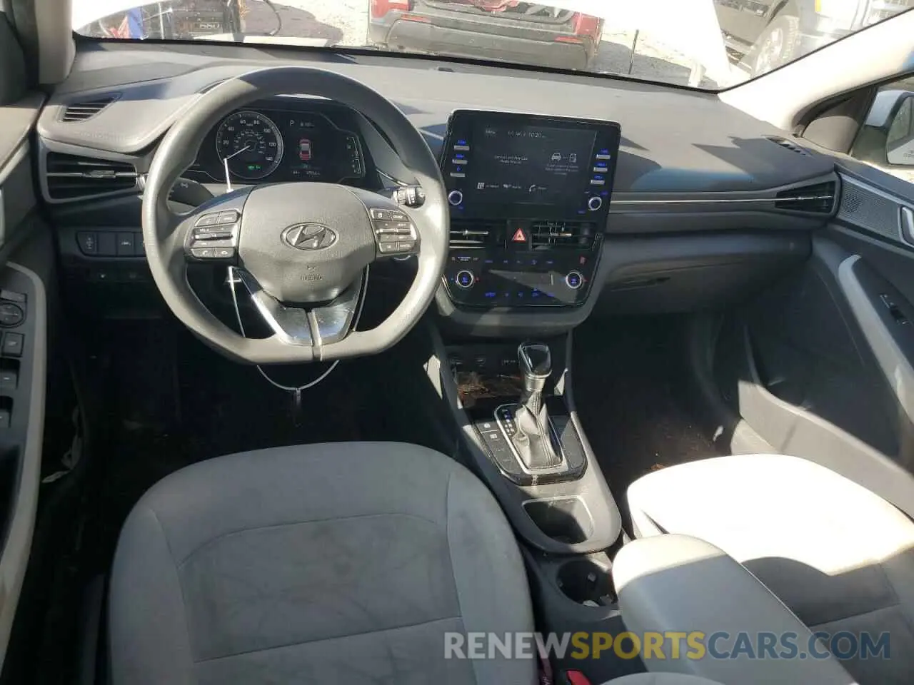 8 Фотография поврежденного автомобиля KMHC65LC0MU246376 HYUNDAI IONIQ 2021