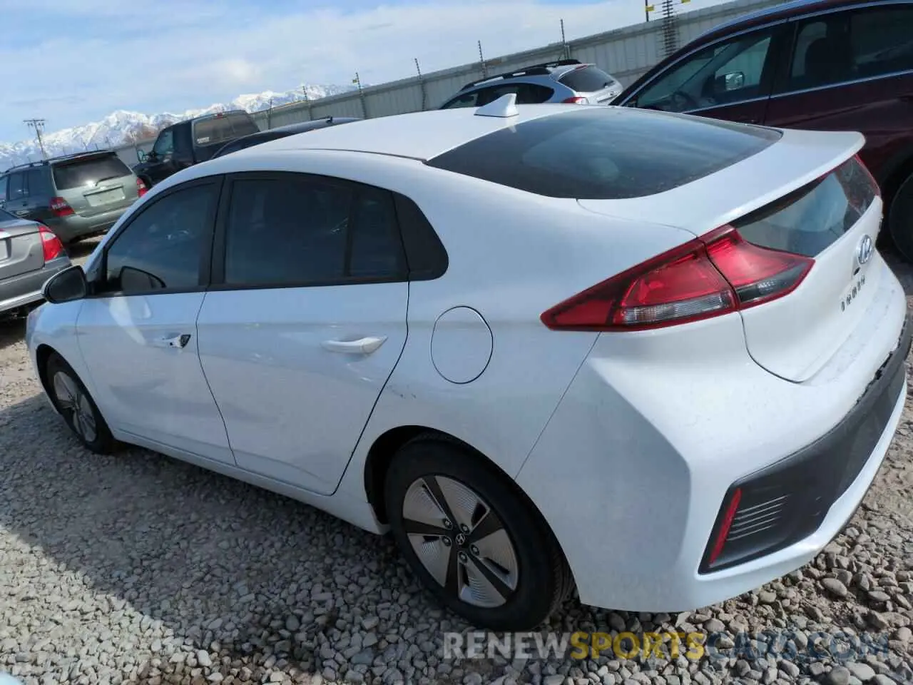 2 Фотография поврежденного автомобиля KMHC65LC2MU245441 HYUNDAI IONIQ 2021