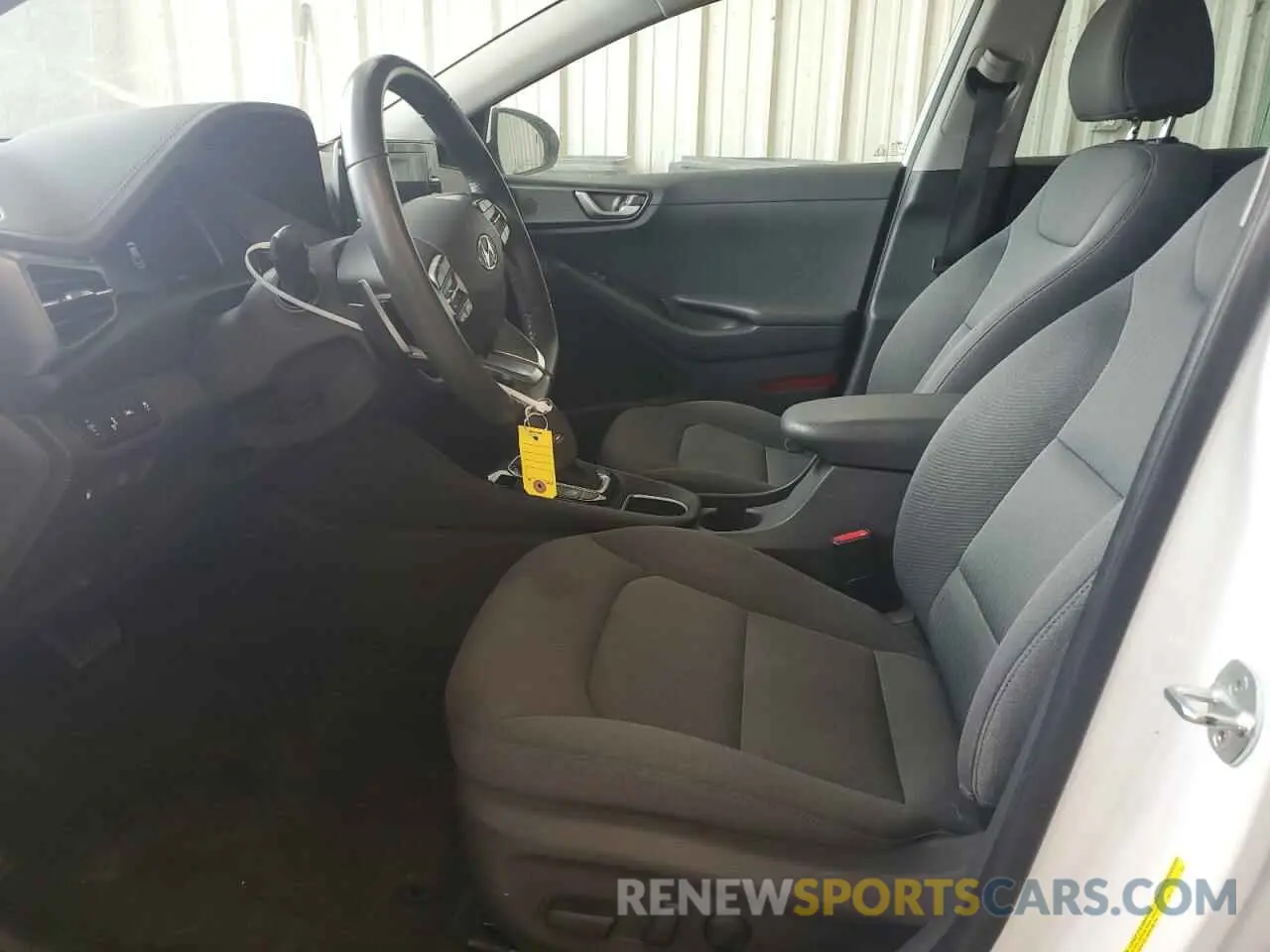 7 Photograph of a damaged car KMHC75LC3MU255618 HYUNDAI IONIQ 2021