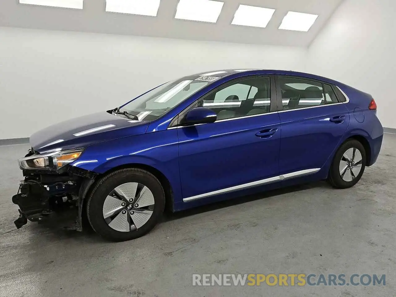 1 Фотография поврежденного автомобиля KMHC75LC5MU261078 HYUNDAI IONIQ 2021