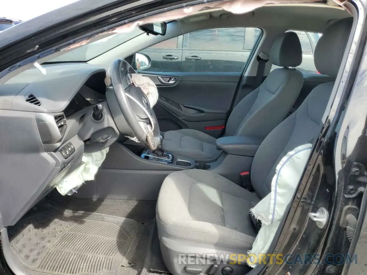 7 Фотография поврежденного автомобиля KMHC75LC6MU260523 HYUNDAI IONIQ 2021