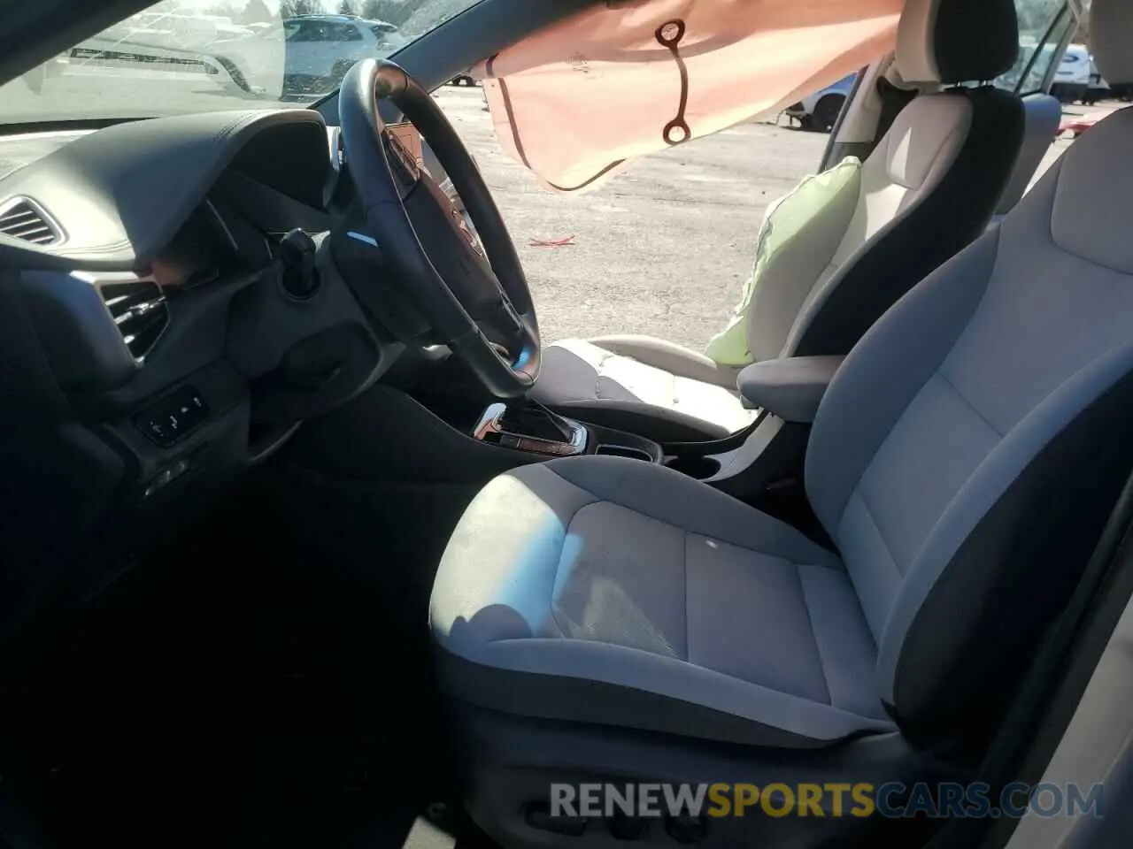 7 Фотография поврежденного автомобиля KMHC75LD1MU261412 HYUNDAI IONIQ 2021