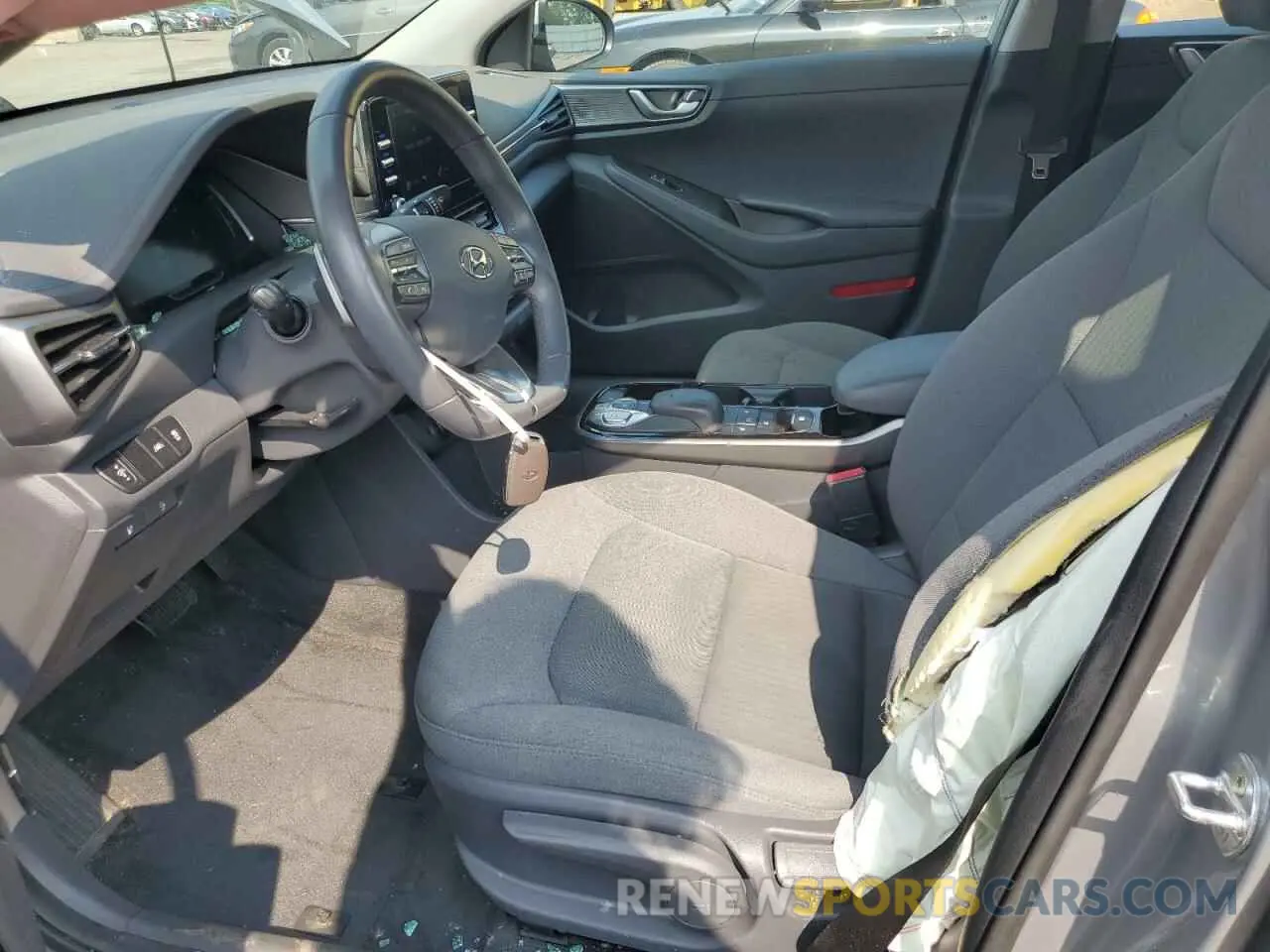 7 Photograph of a damaged car KMHC75LJ9MU077177 HYUNDAI IONIQ 2021
