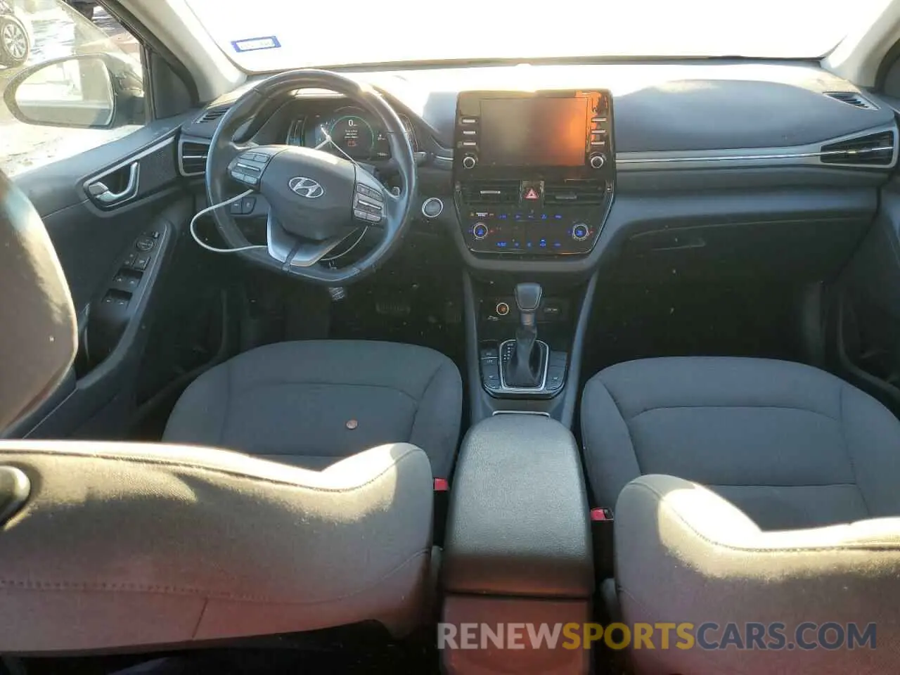 8 Фотография поврежденного автомобиля KMHC85LC1MU261303 HYUNDAI IONIQ 2021