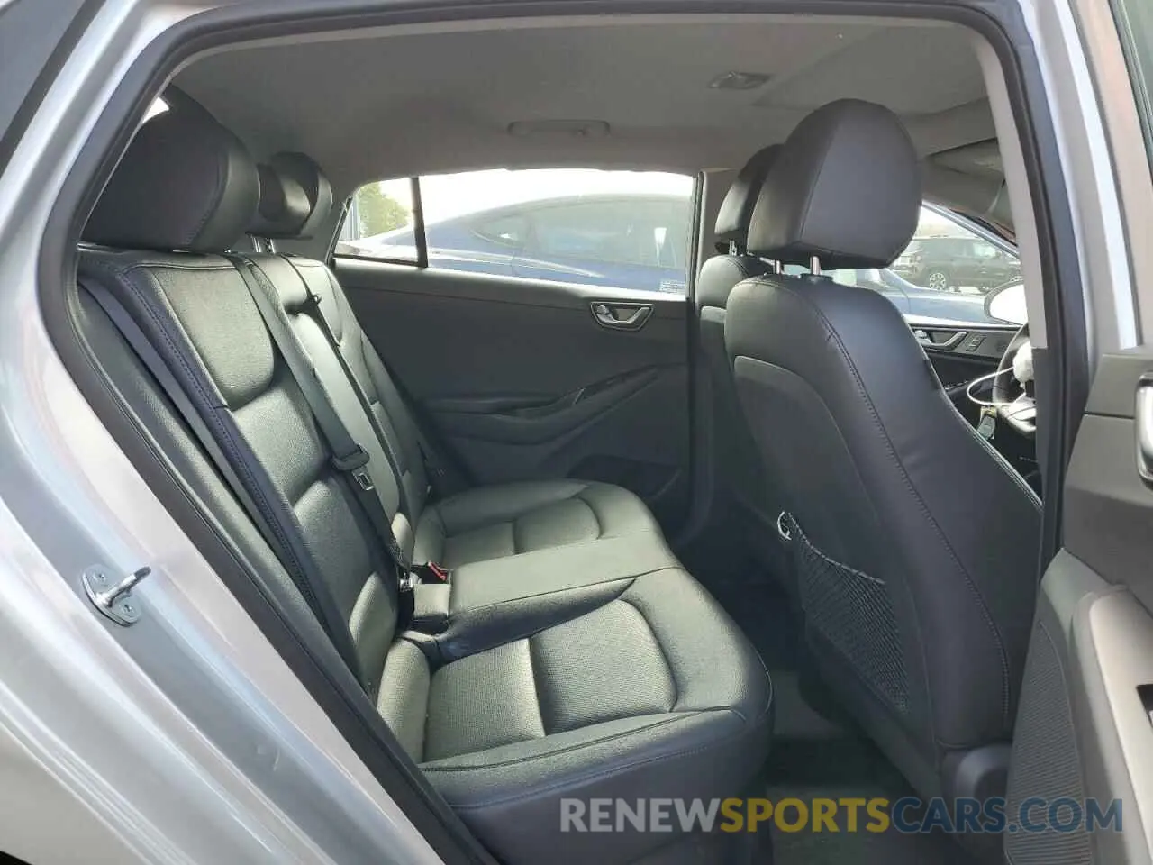 10 Photograph of a damaged car KMHCX5LD0MU250269 HYUNDAI IONIQ 2021