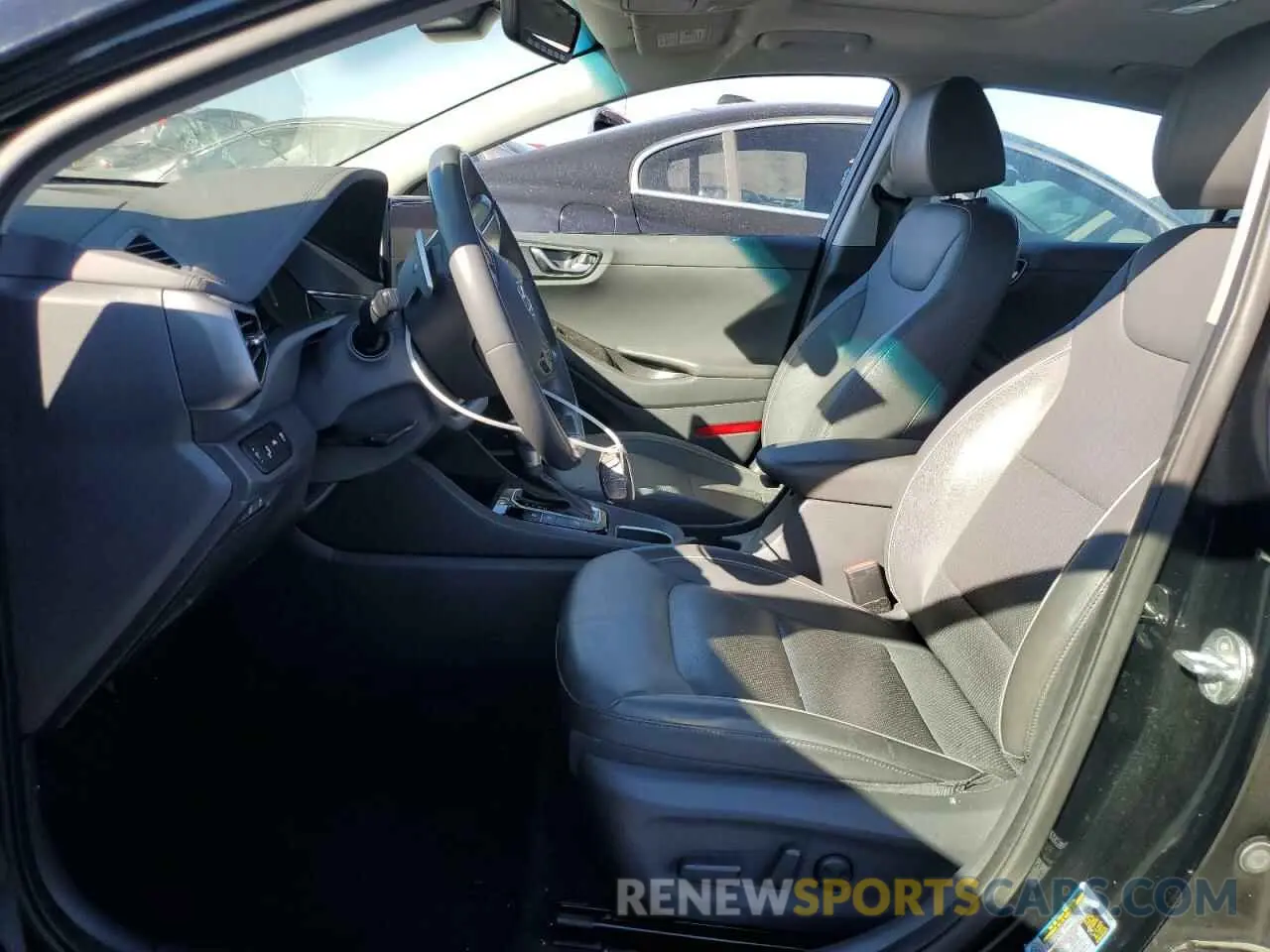 7 Photograph of a damaged car KMHCX5LD3MU259418 HYUNDAI IONIQ 2021