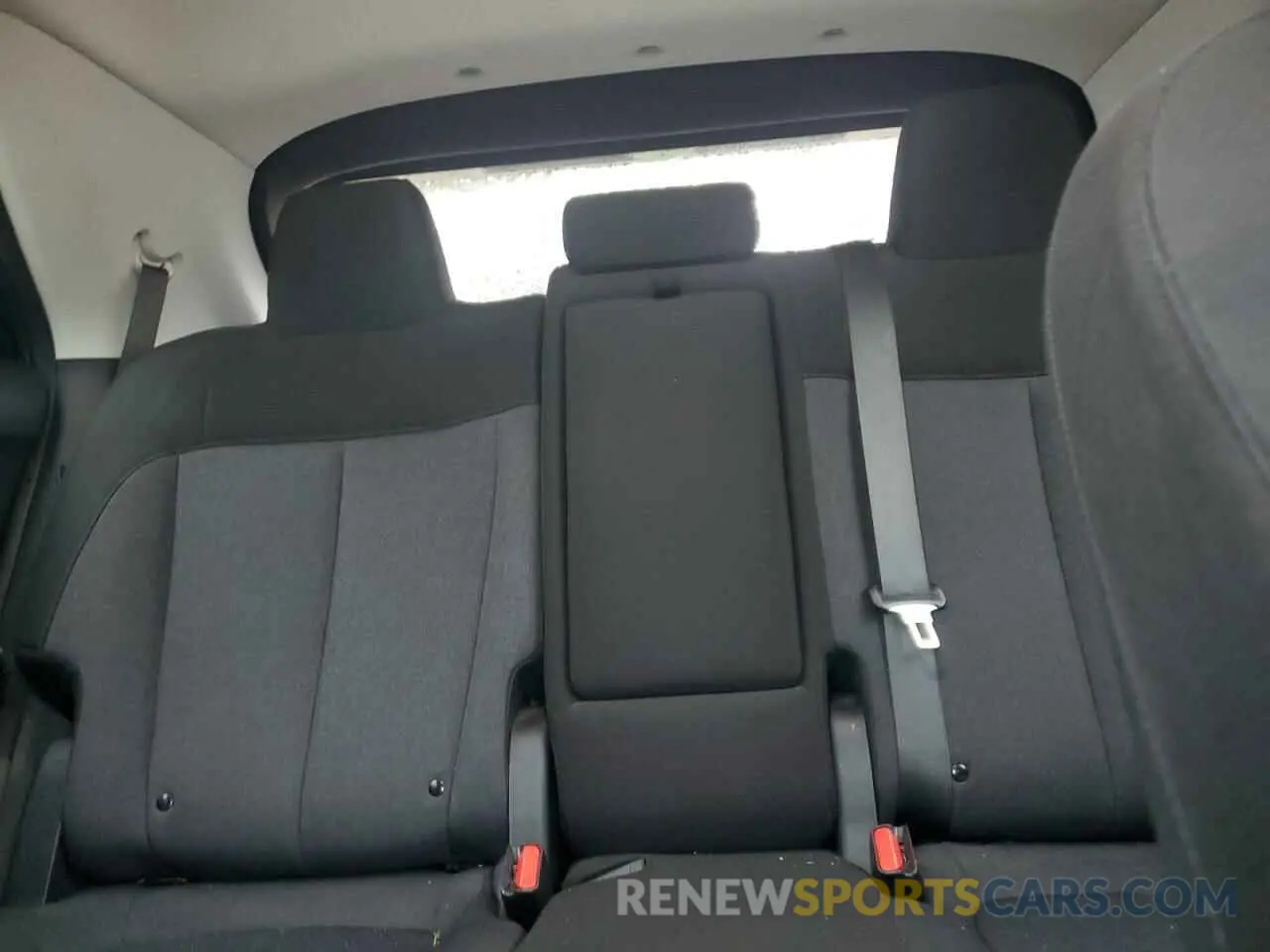 10 Photograph of a damaged car KM8KM4AE0NU056451 HYUNDAI IONIQ 2022