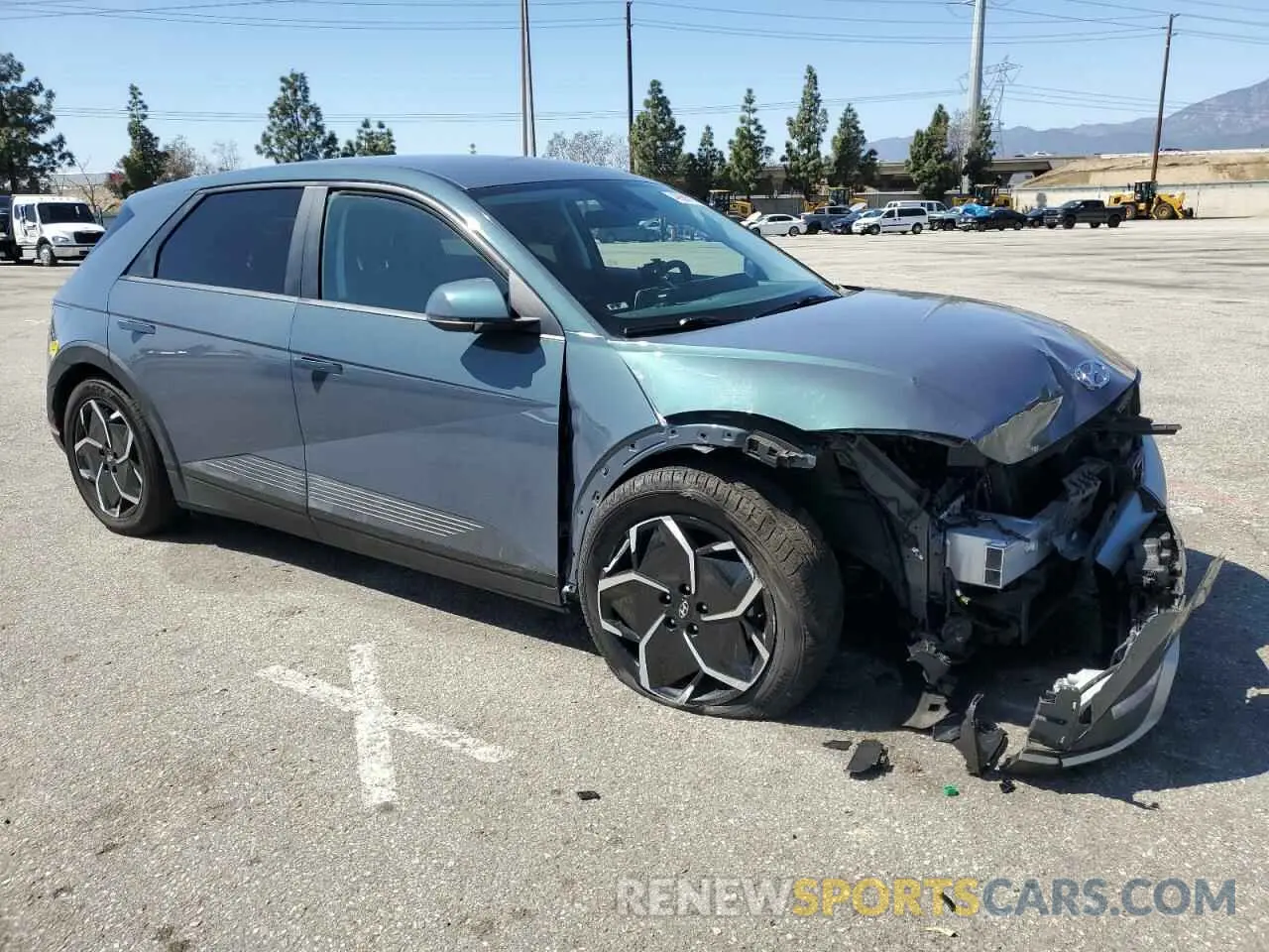 4 Photograph of a damaged car KM8KMDAF1NU051297 HYUNDAI IONIQ 2022