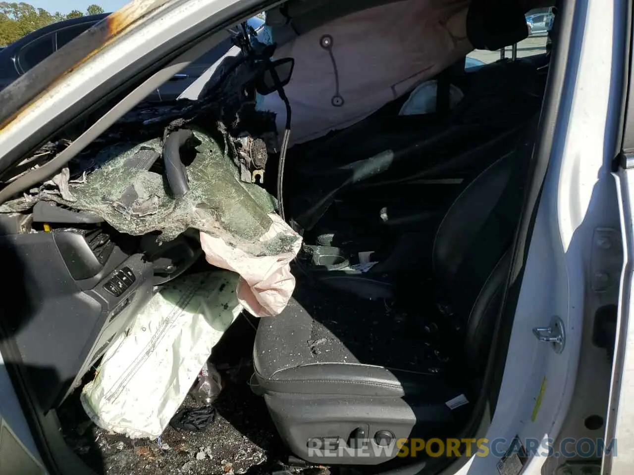 7 Photograph of a damaged car KMHC05LC9NU277077 HYUNDAI IONIQ 2022