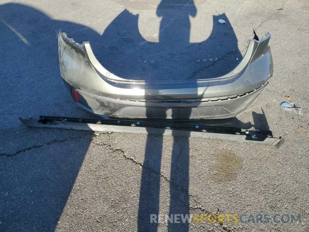 12 Photograph of a damaged car KMHC65LC2NU281311 HYUNDAI IONIQ 2022