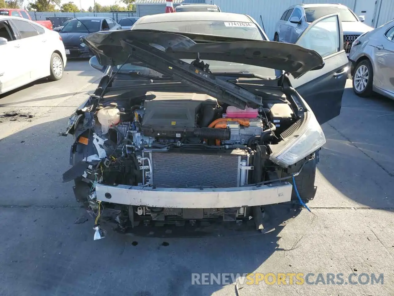 11 Фотография поврежденного автомобиля KMHC65LC8NU285203 HYUNDAI IONIQ 2022