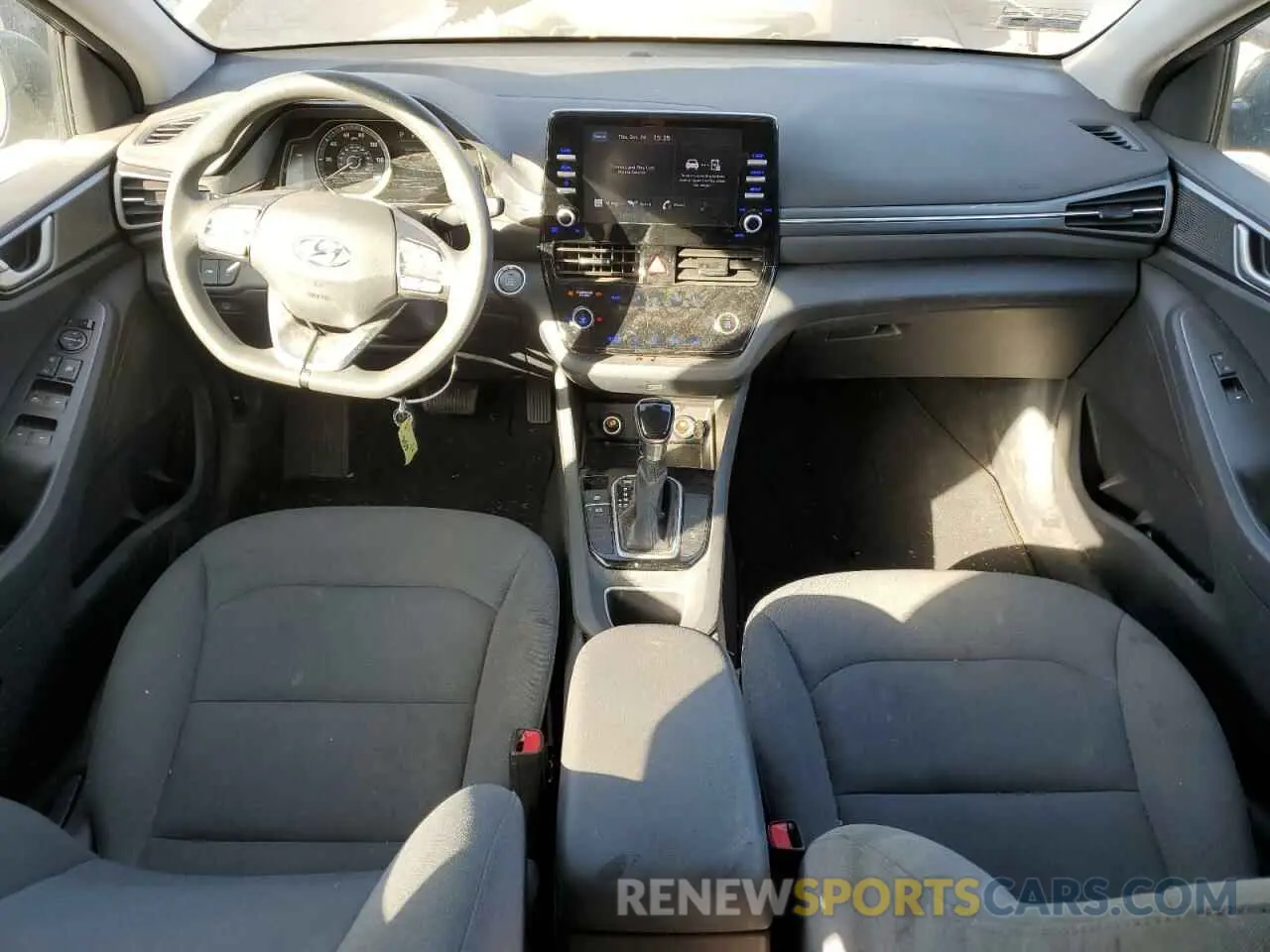 8 Фотография поврежденного автомобиля KMHC65LC8NU285203 HYUNDAI IONIQ 2022